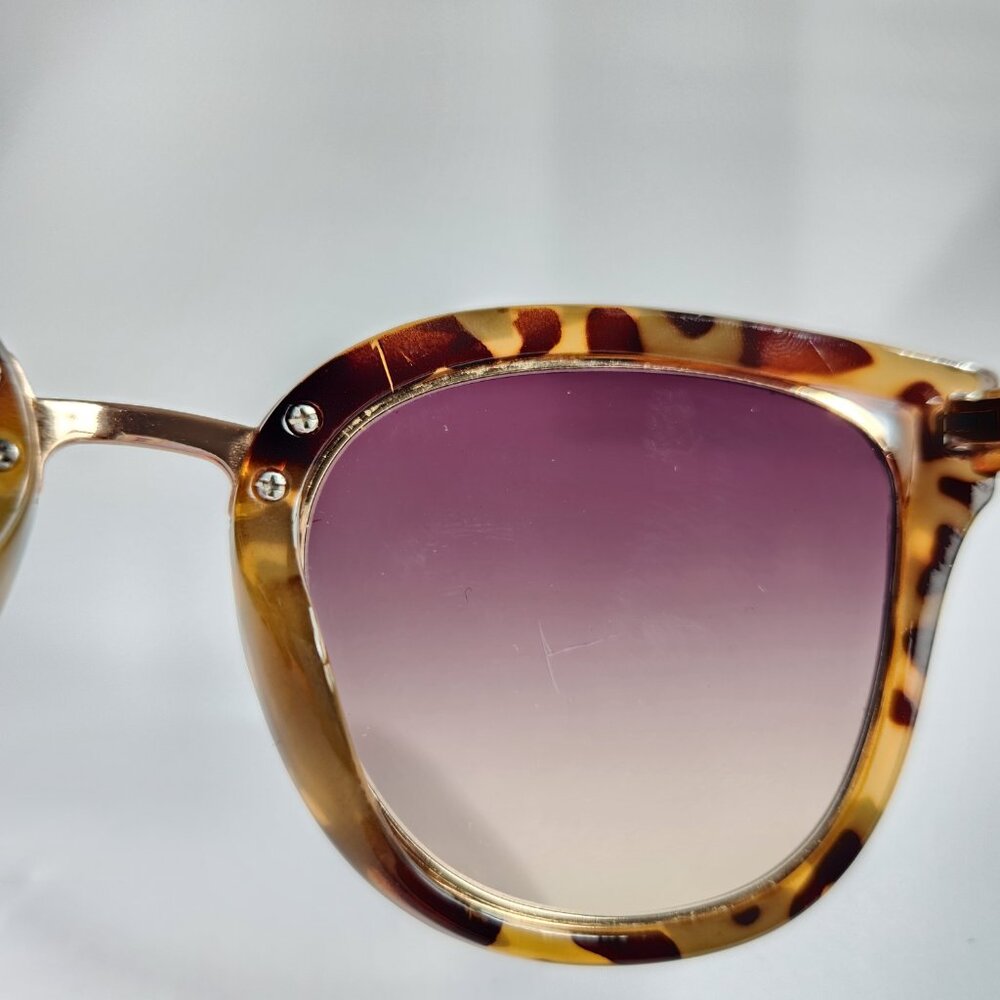 Circus by Sam Edelman Tortoise Shell Cat-Eye Frame Sunglasses Gradient Lenses - Picture 10 of 10